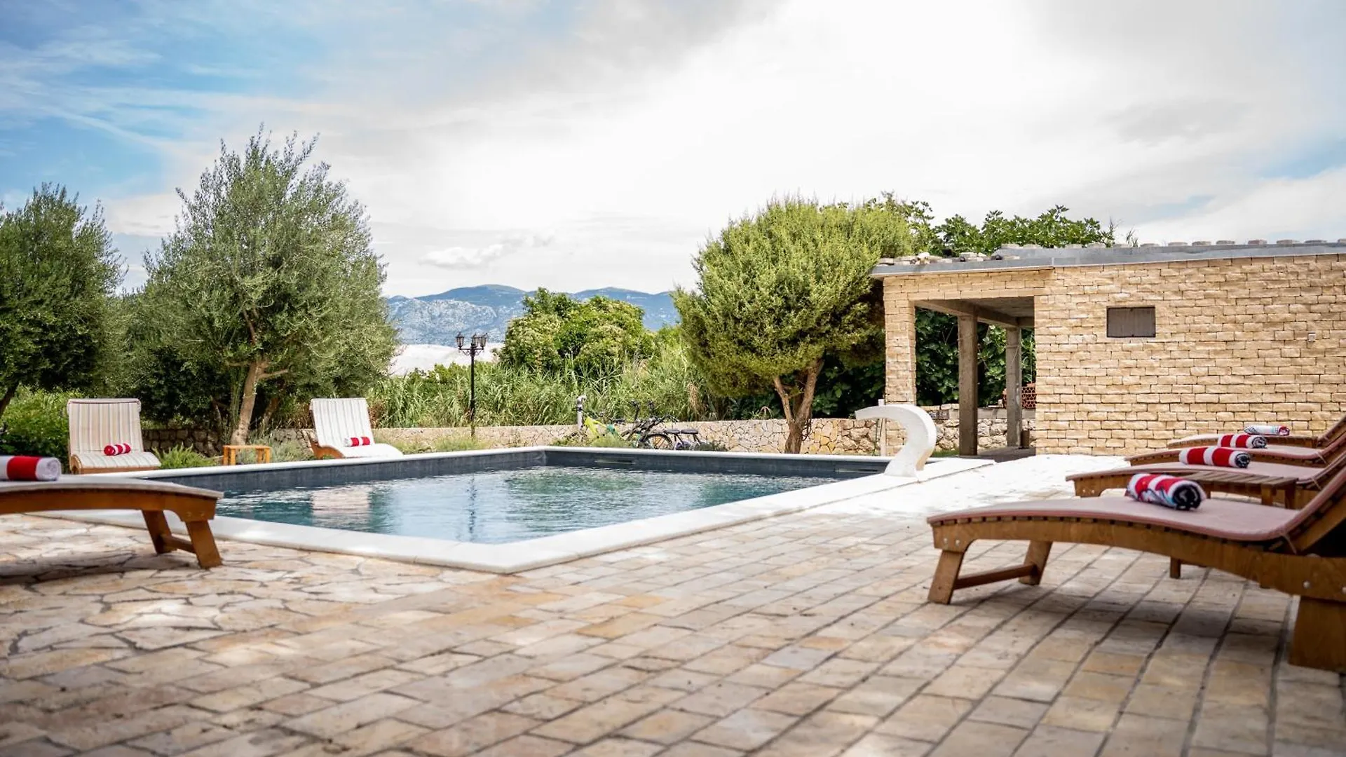 Villa Pag Dubrava Relax With Pool Bosana 0*,