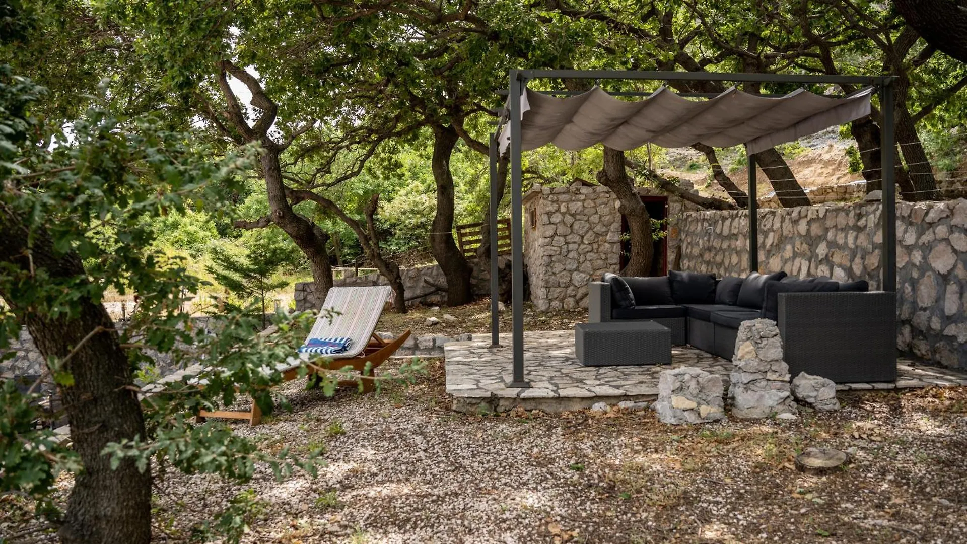 Villa Pag Dubrava Relax With Pool Bosana